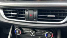 Alfa Romeo Stelvio 2.2 D 210 Speciale 5dr Auto Diesel Estate